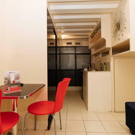 Reddoorz Plus @ Rsg Legarda Manila